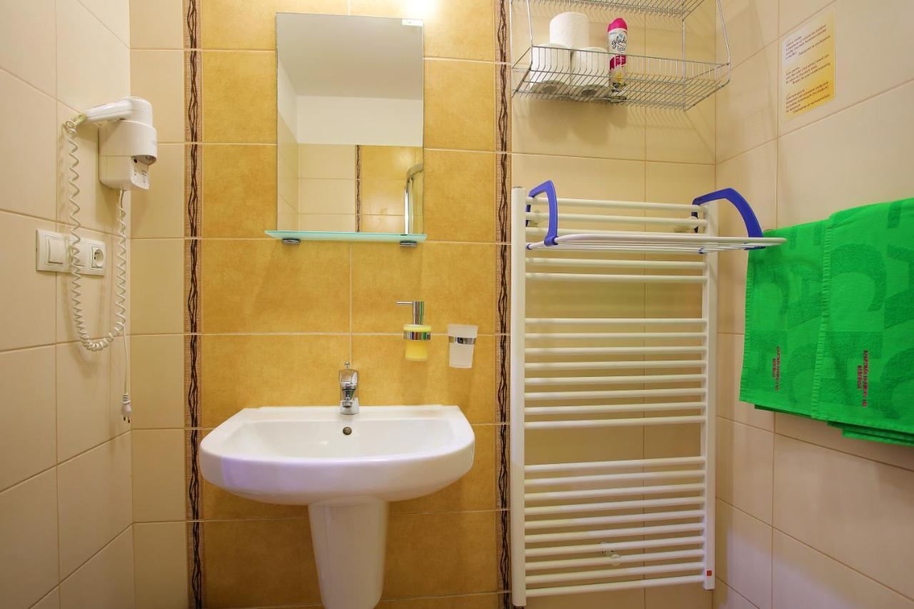 Apartman Studio Lux S Terasou Harmony V Thermal Parku Besenova S Vyhladom Na Bazeny Ngoại thất bức ảnh